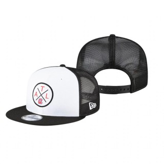 Atlanta Braves White Black Vert 2.0 9FIFTY Trucker Snapback Hat